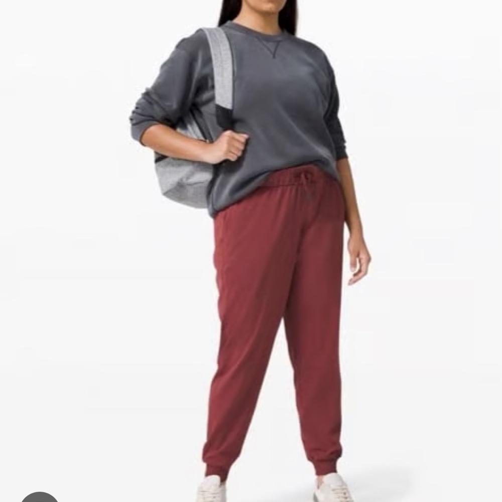 Lululemon Athletica On The Fly Jogger